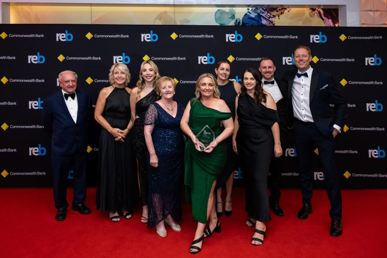 Reb25 Mw 152 (edited)