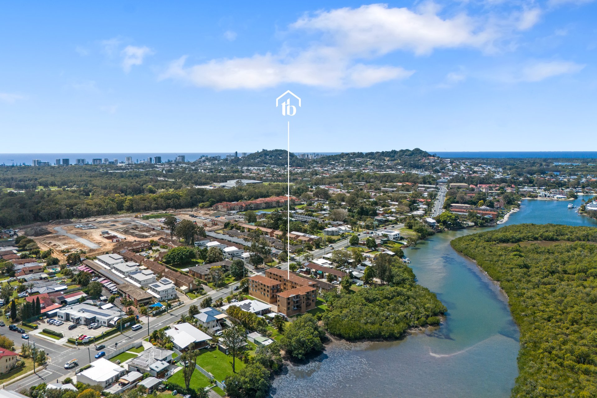 2/182 -184 Kennedy Drive, Tweed Heads West - Image 1