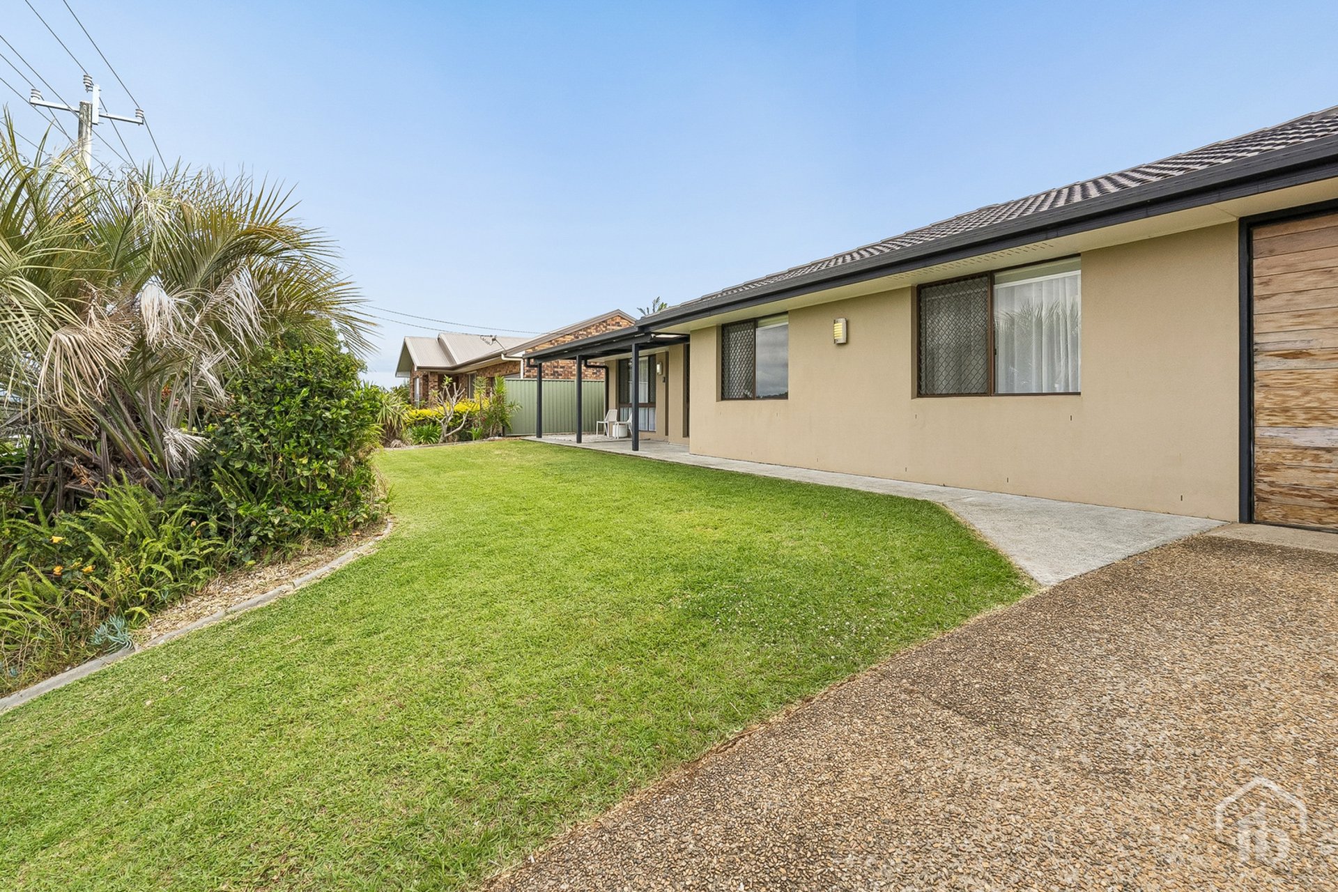 5 Westray Avenue, Banora Point - Image 1